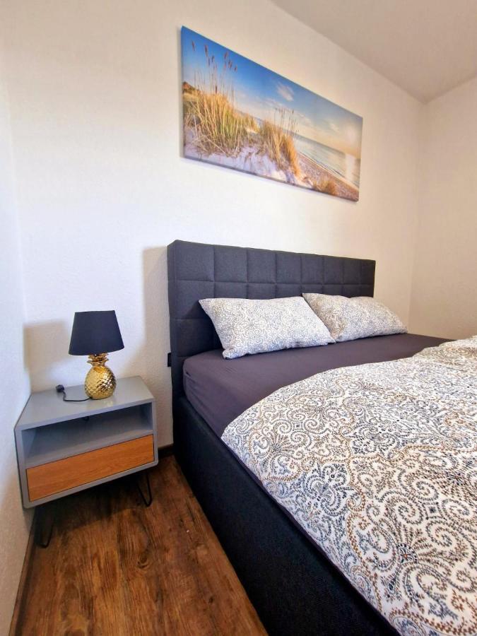 Exklusive Ferienwohnung In Lingen Holthausen 2Zim, 2Badez,Kueche,Balkon,Waschmaschine Exteriér fotografie